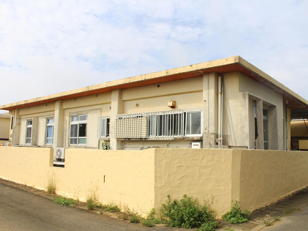 Guest House Miyakojima Екстер'єр фото