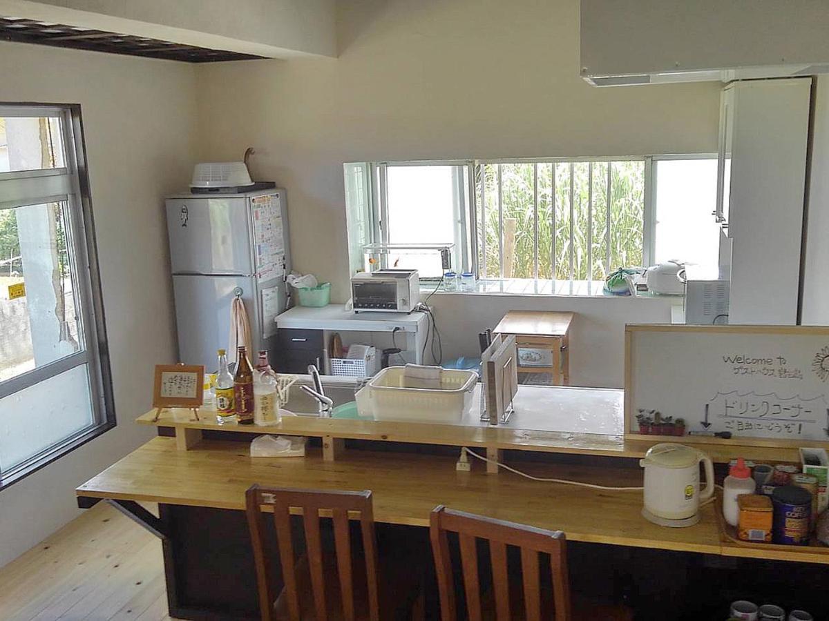 Guest House Miyakojima Екстер'єр фото