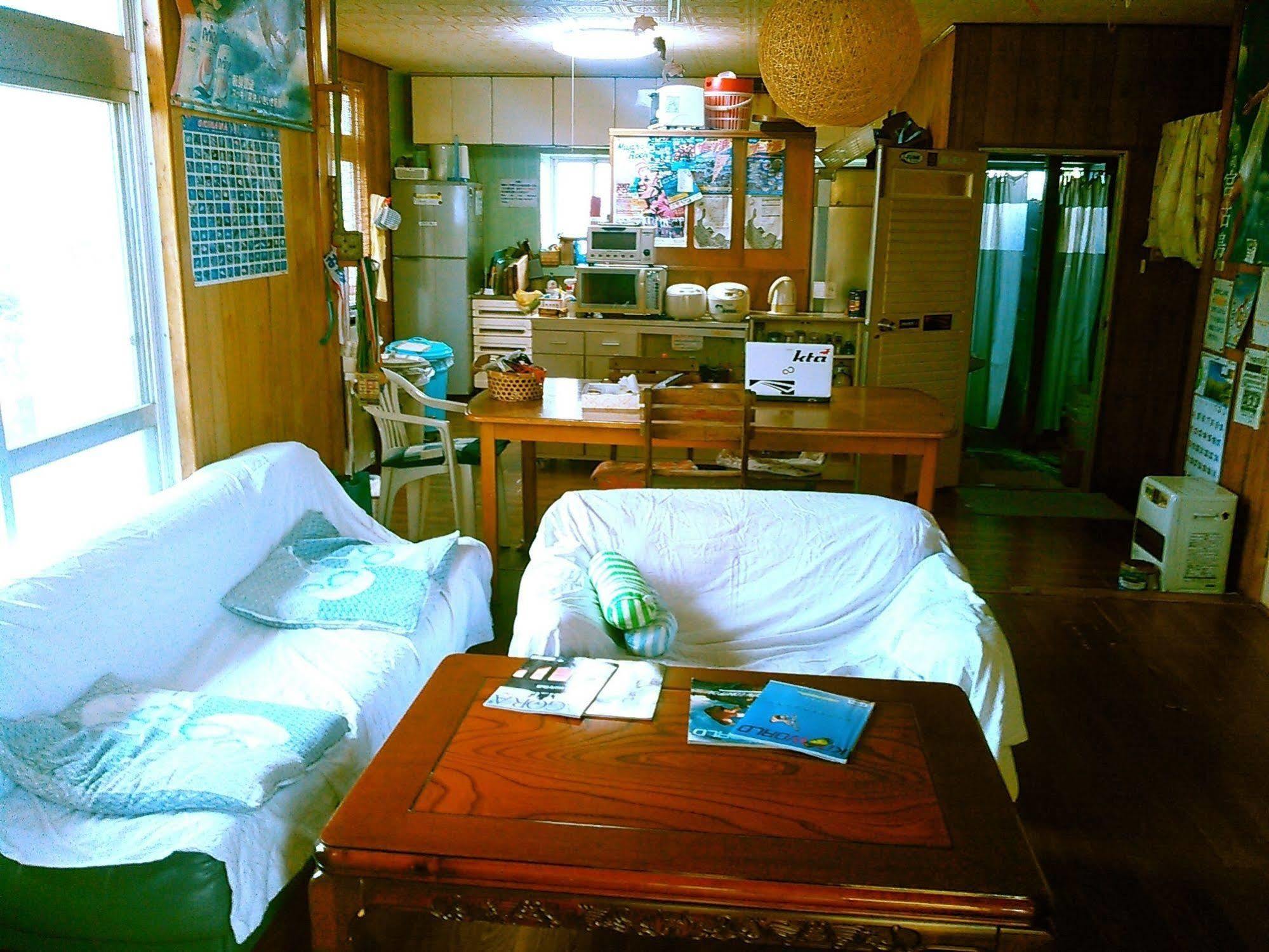 Guest House Miyakojima Екстер'єр фото
